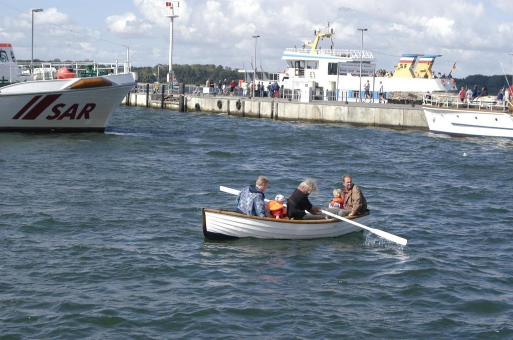 Hotel Admiral Scheer Laboe Εξωτερικό φωτογραφία