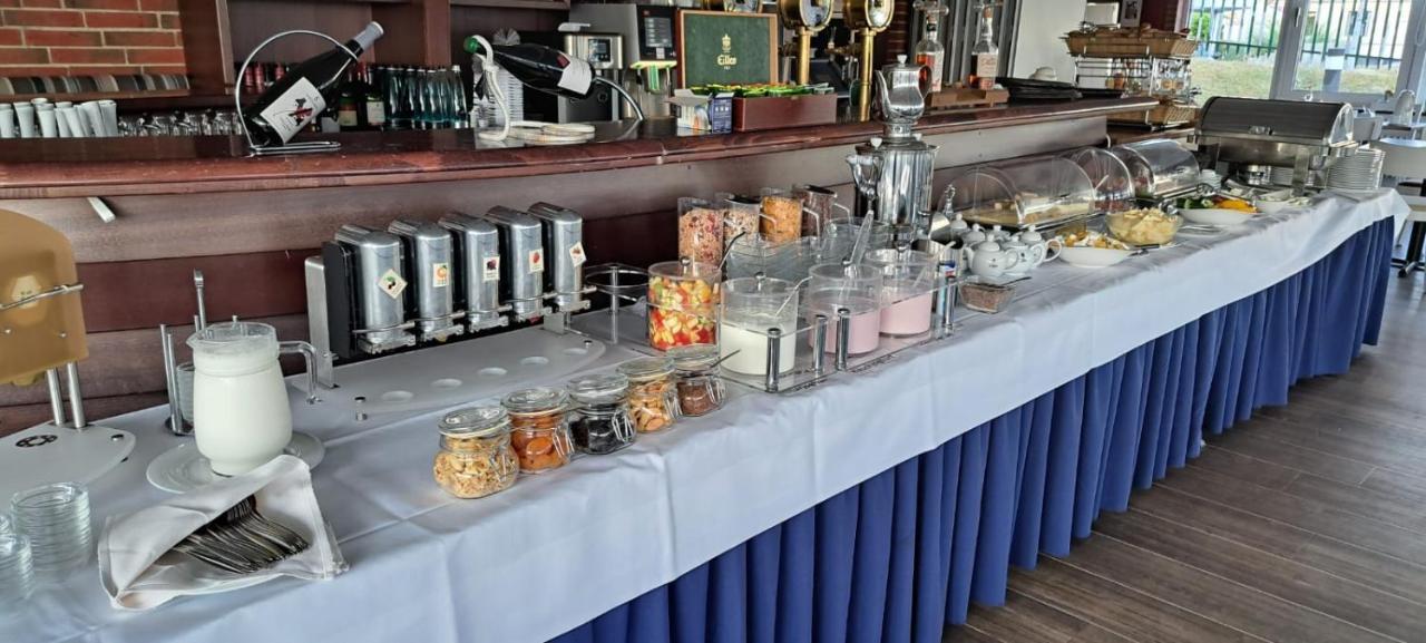 Hotel Admiral Scheer Laboe Εξωτερικό φωτογραφία