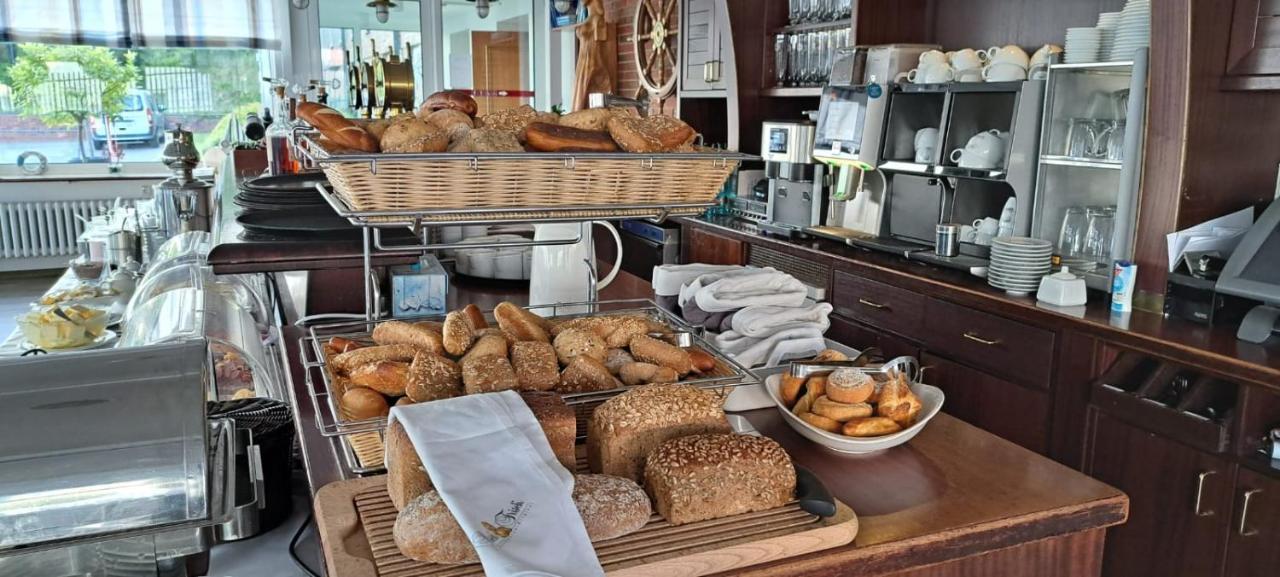 Hotel Admiral Scheer Laboe Εξωτερικό φωτογραφία
